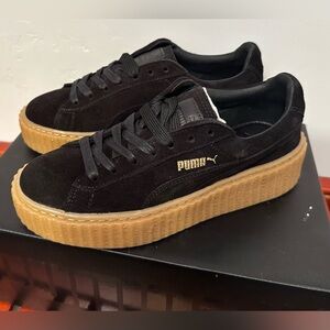 Rihanna x Puma Fenty Creepers ~ black suede sz 7 ~ NIB with velvet dust bag